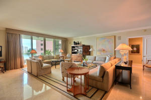 Mizner Grand - Residential