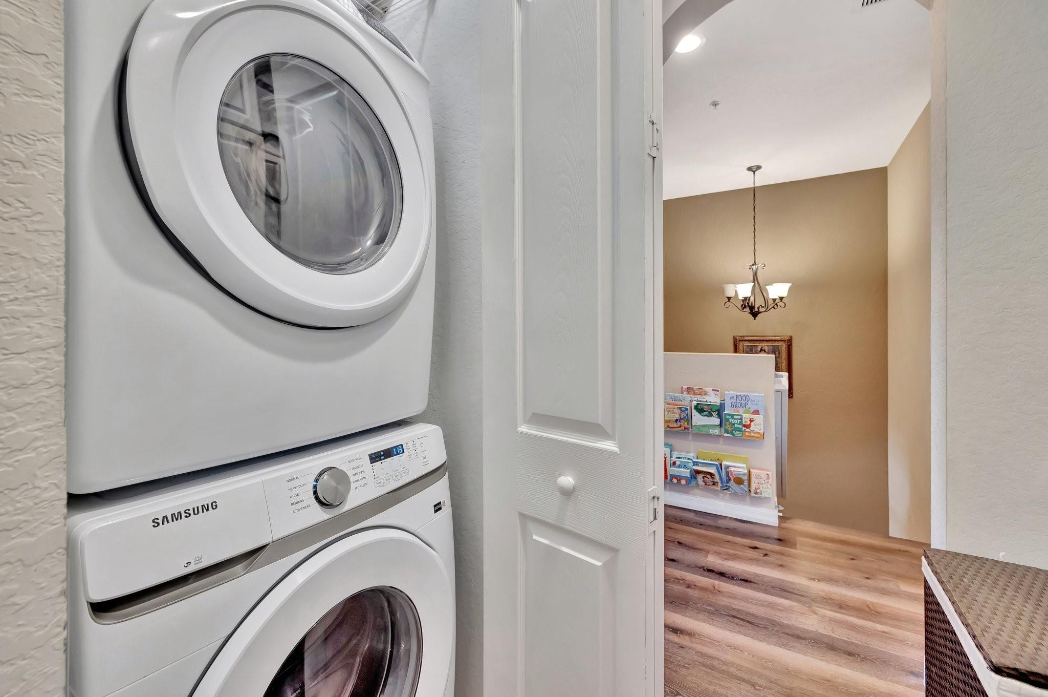 TUSCAN VILLA - Residential