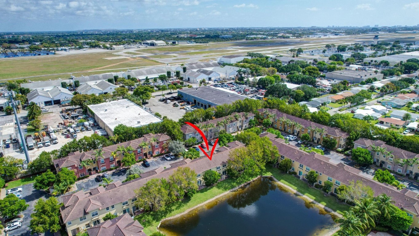 TUSCAN VILLA - Residential