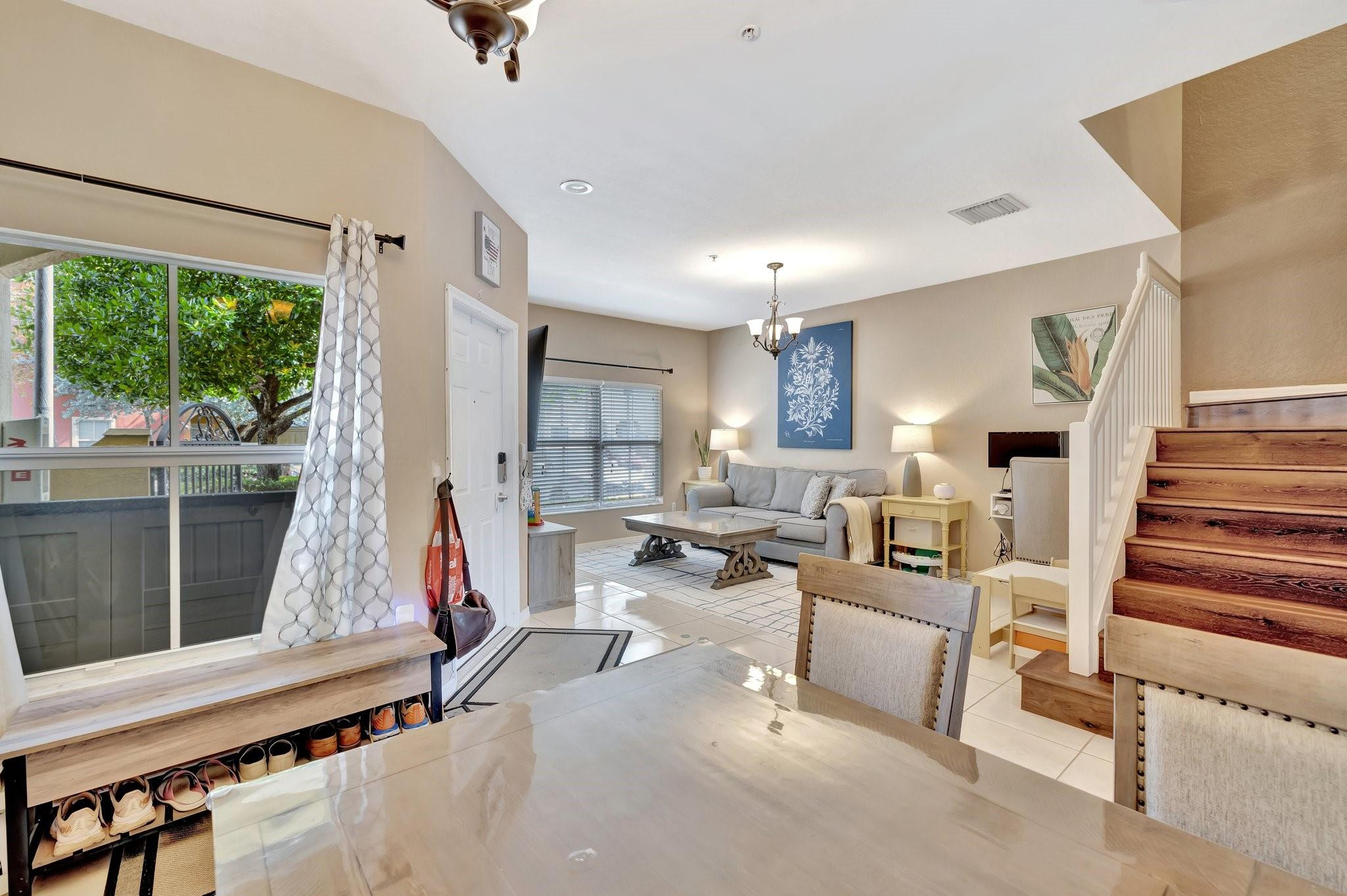 TUSCAN VILLA - Residential