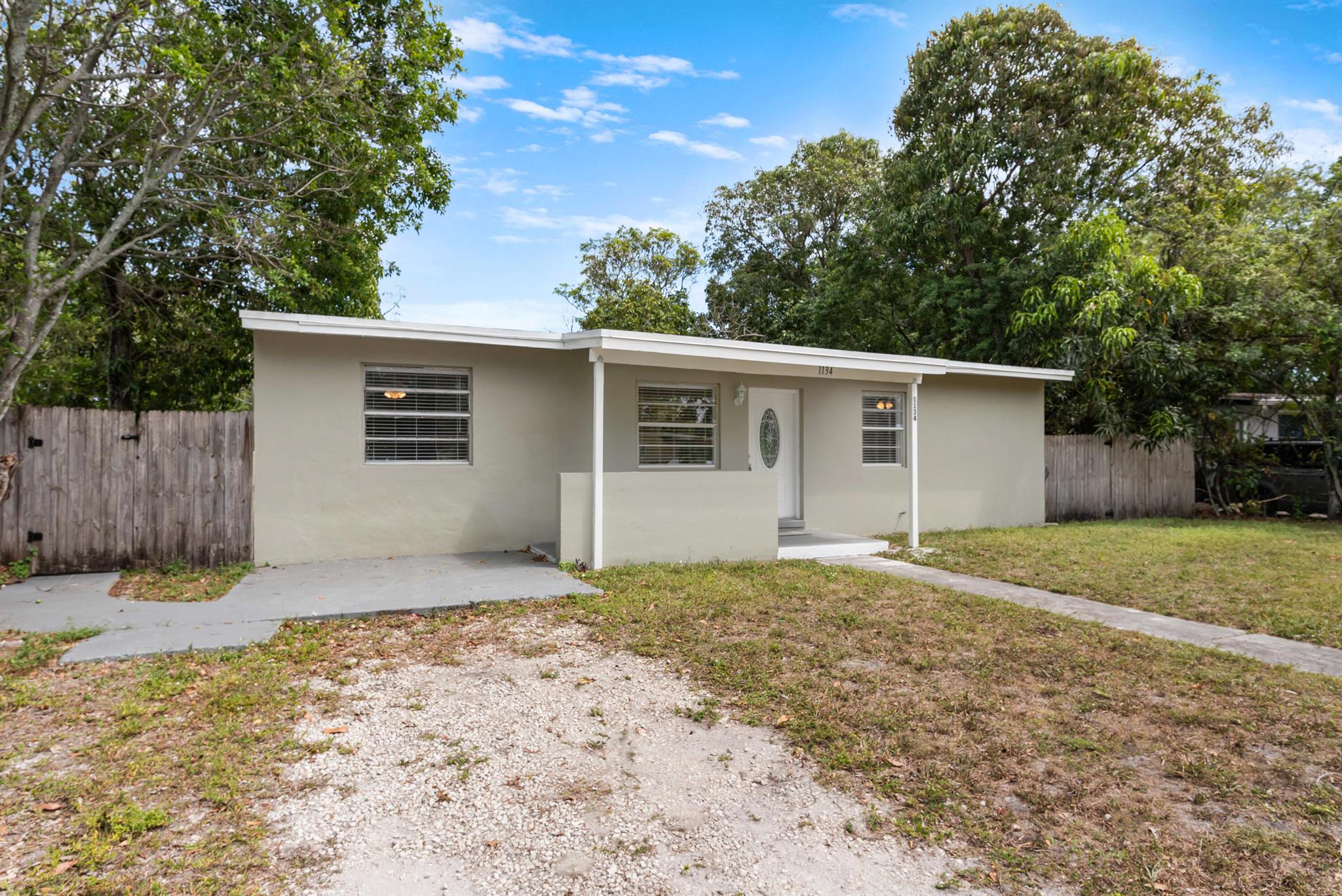 1134 NW 18th Avenue