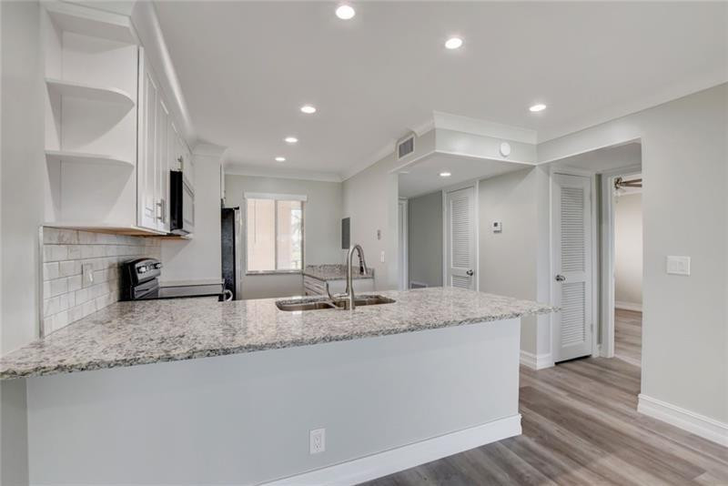 TheFountainsofPalmBeach - Residential