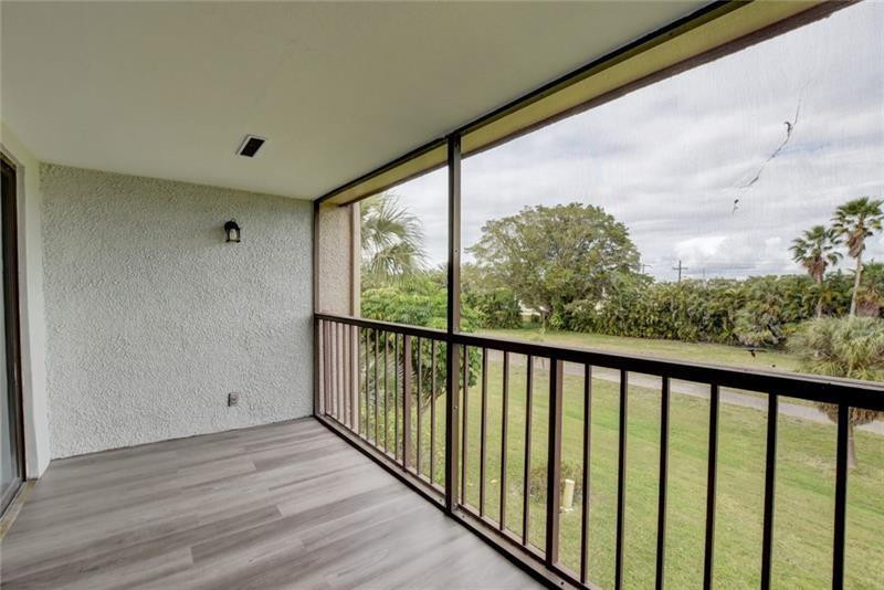 TheFountainsofPalmBeach - Residential