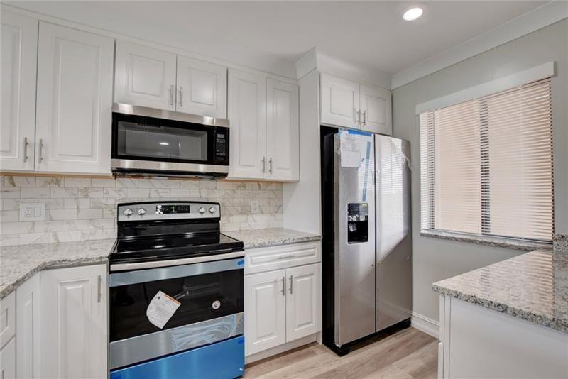 TheFountainsofPalmBeach - Residential