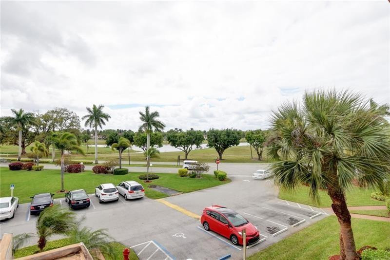 TheFountainsofPalmBeach - Residential