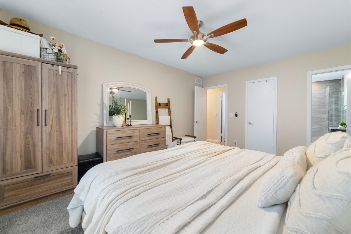 IMPERIAL POINT COLONNADES - Residential