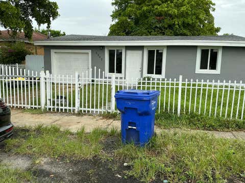 Tiny photo for 5207 Fletcher Street, Hollywood, FL 33021 (MLS # B26051966)