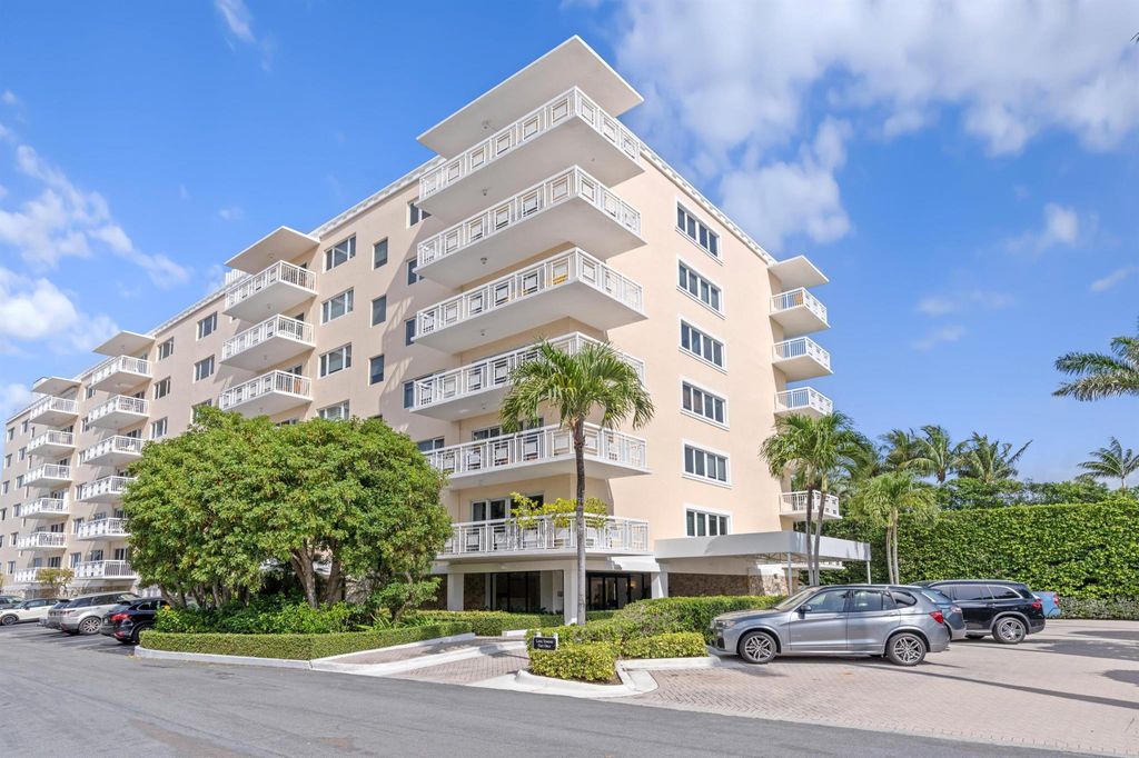 Photo of 250 Bradley Place #204, Palm Beach, FL 33480 (MLS # R11087130)