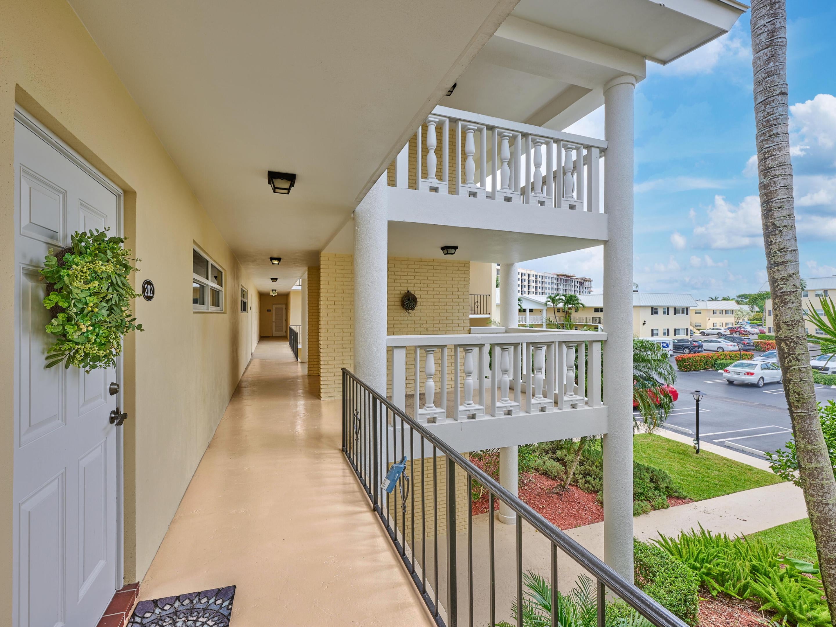 Properties | Stephanie Kaufman 12 Colonial Club Drive 202