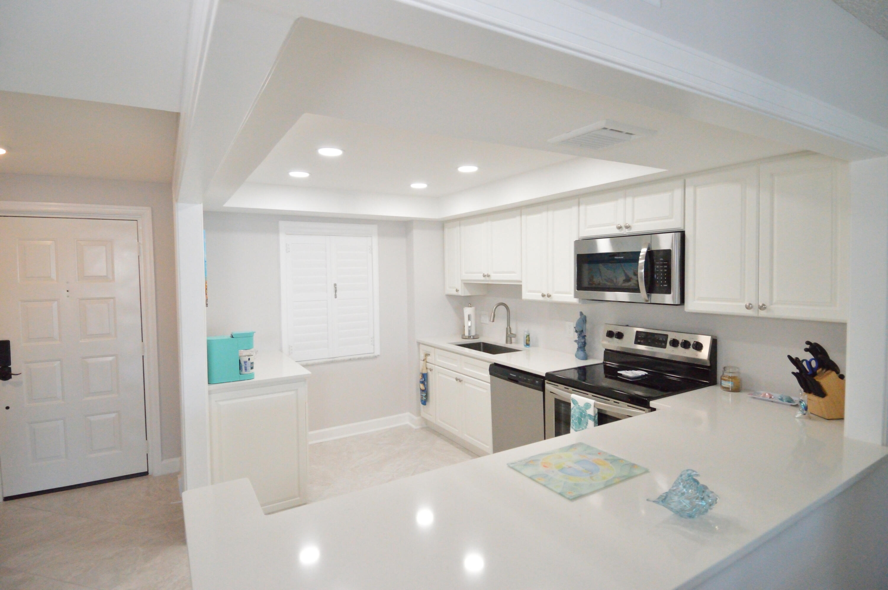 3100 SE Pruitt Road H205
