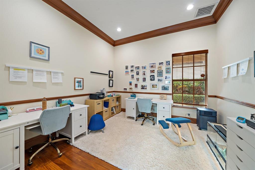 WATERS EDGE EST - Residential