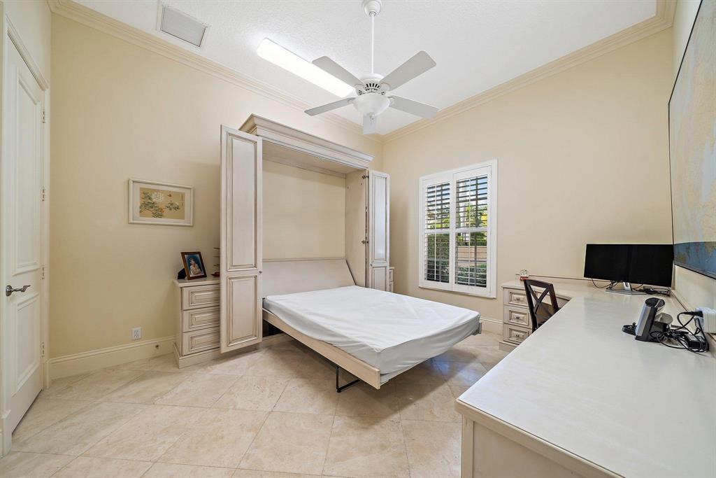 WATERS EDGE EST - Residential