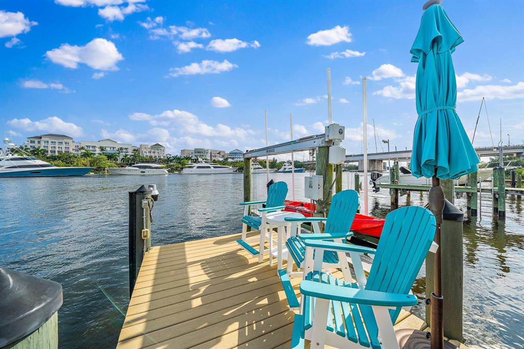 WATERS EDGE EST - Residential