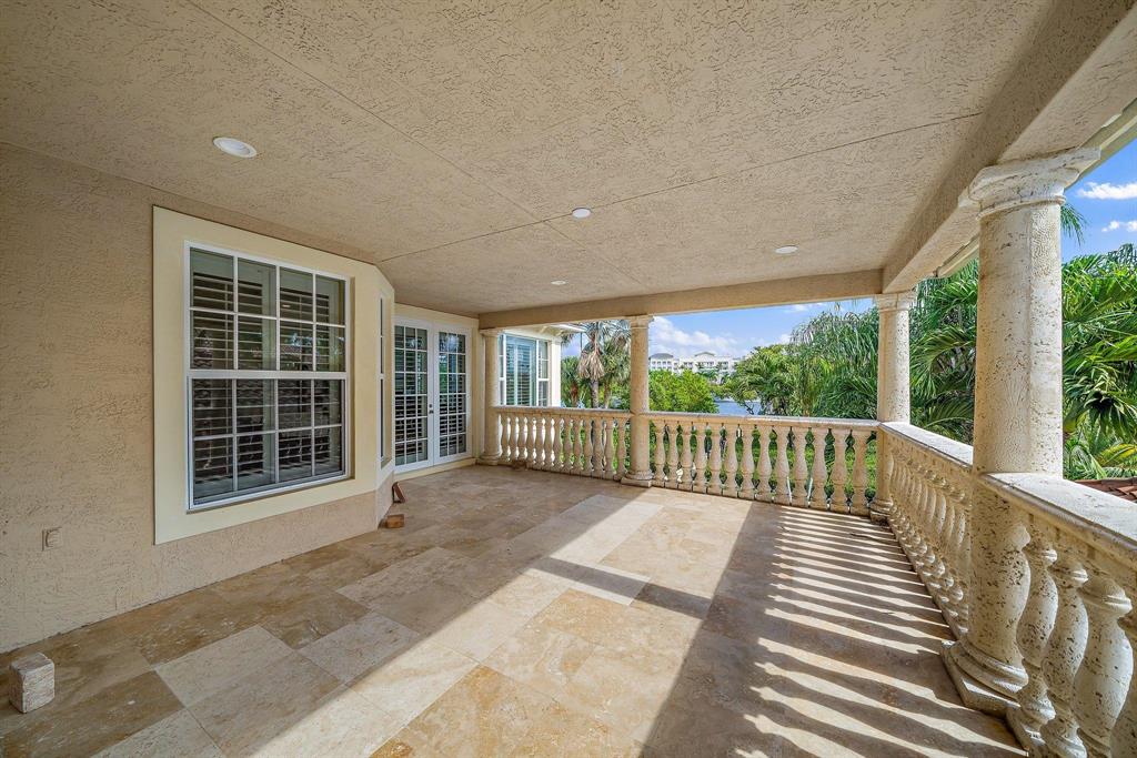 WATERS EDGE EST - Residential