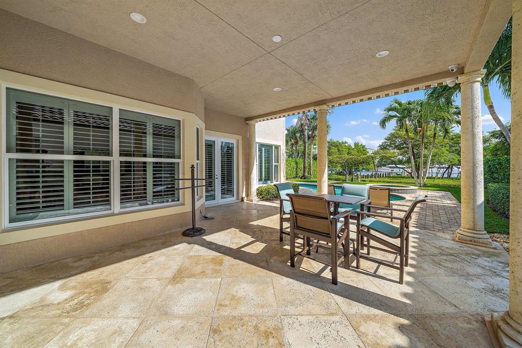 WATERS EDGE EST - Residential