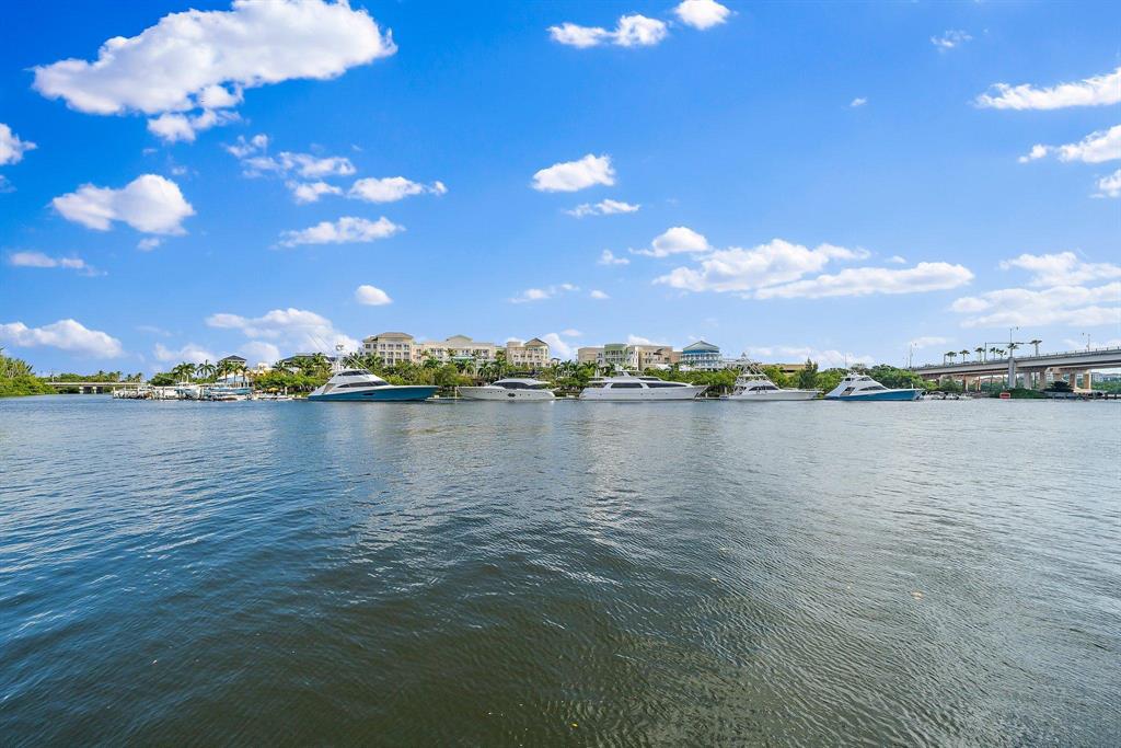 WATERS EDGE EST - Residential