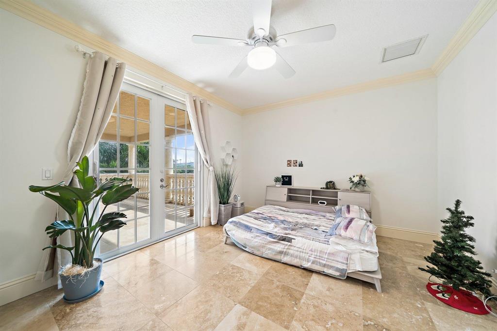 WATERS EDGE EST - Residential