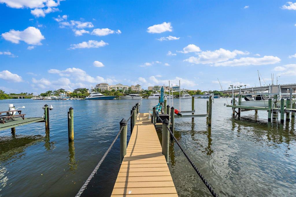 WATERS EDGE EST - Residential