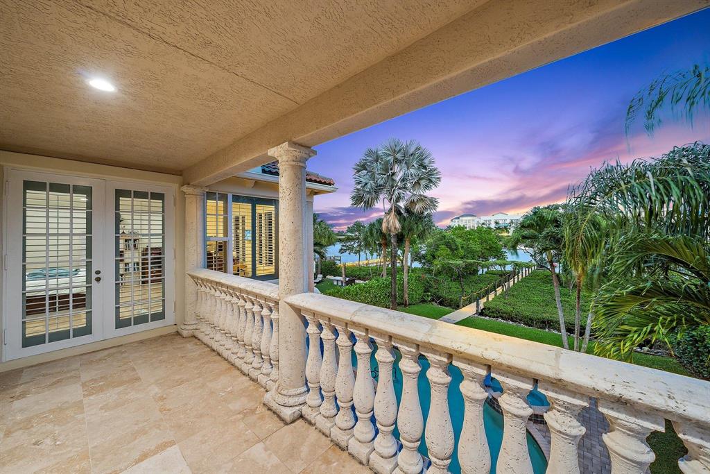 WATERS EDGE EST - Residential