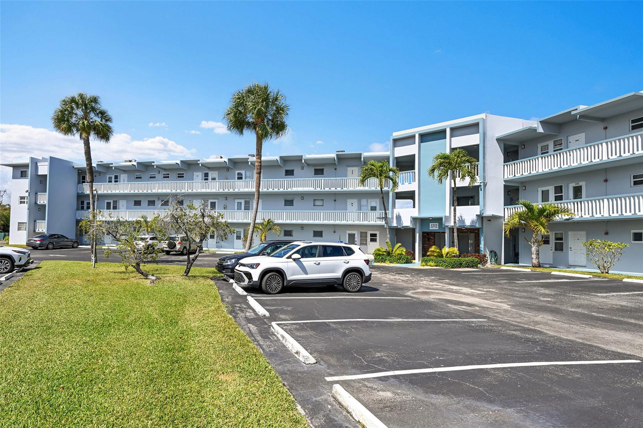 SHERIDAN LAKES - Residential