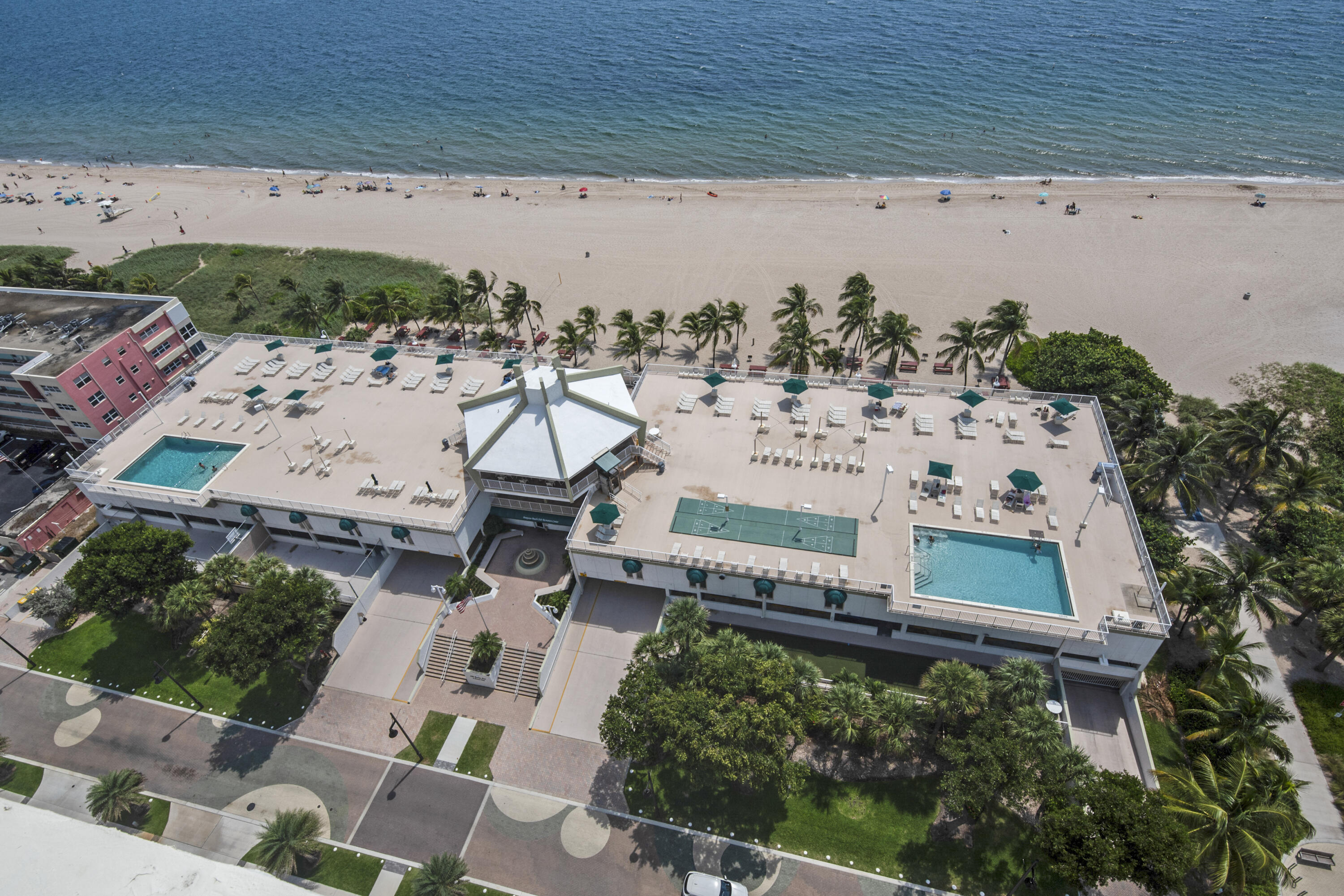 POMPANO BEACH CLUB NORTH CONDO - Residential