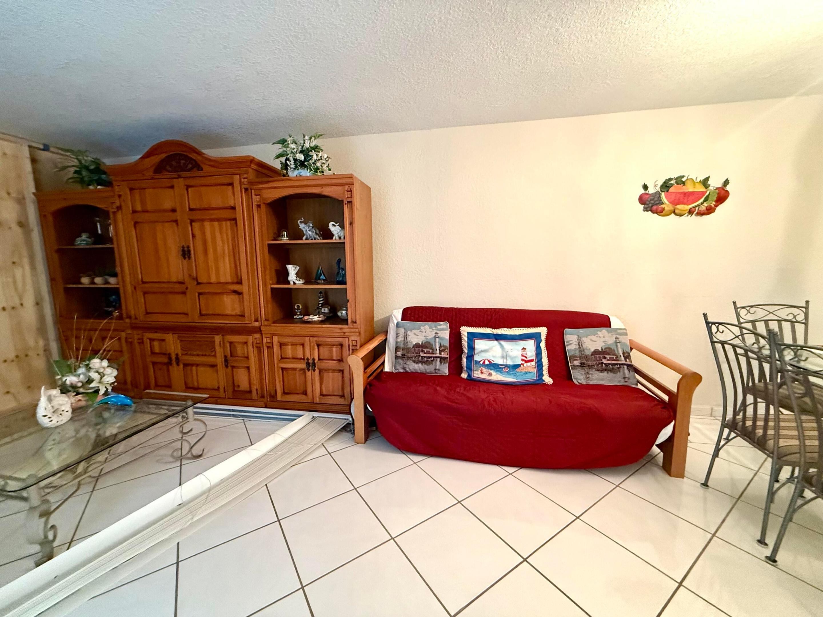 POMPANO BEACH CLUB NORTH CONDO - Residential