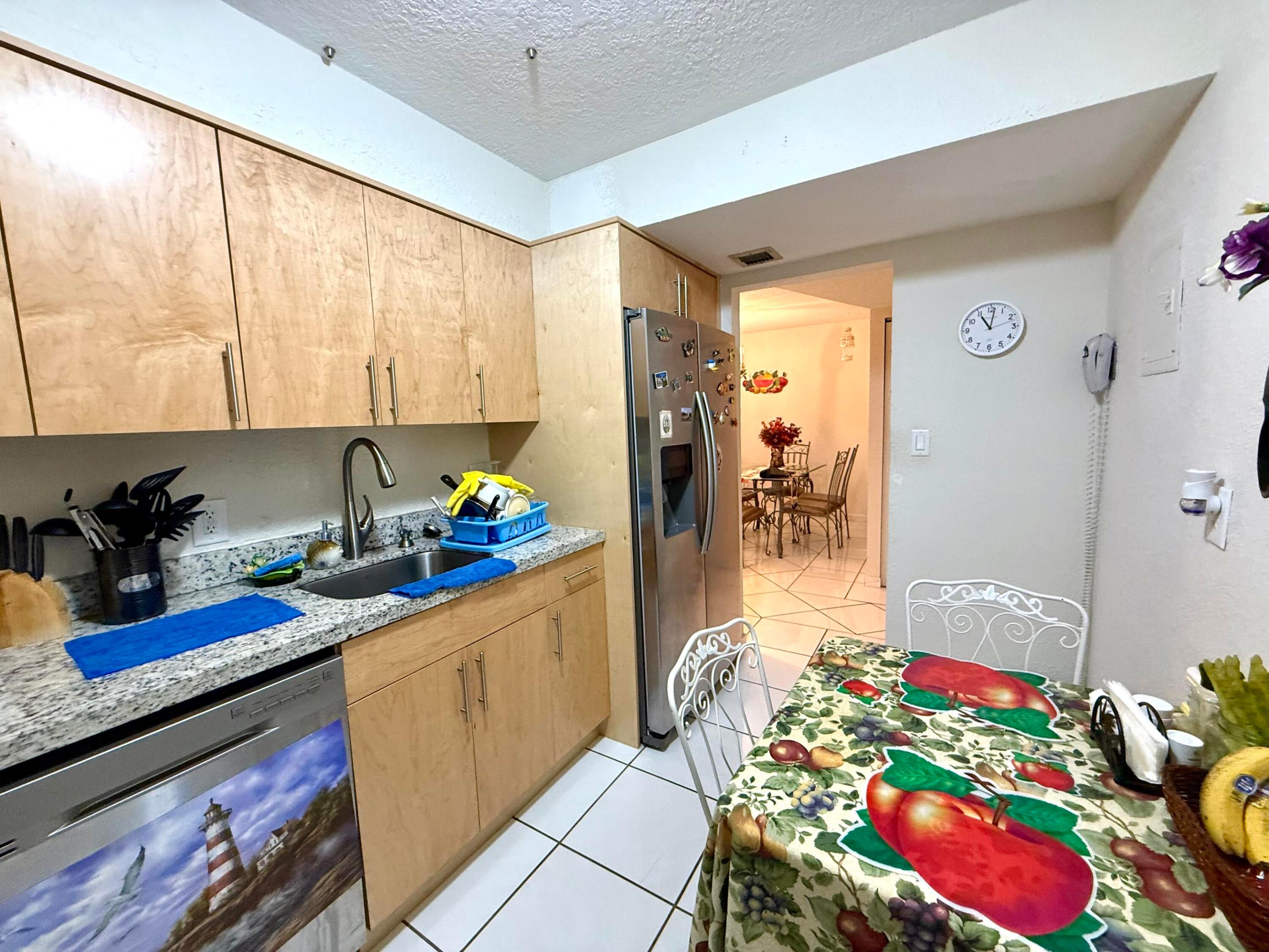 POMPANO BEACH CLUB NORTH CONDO - Residential