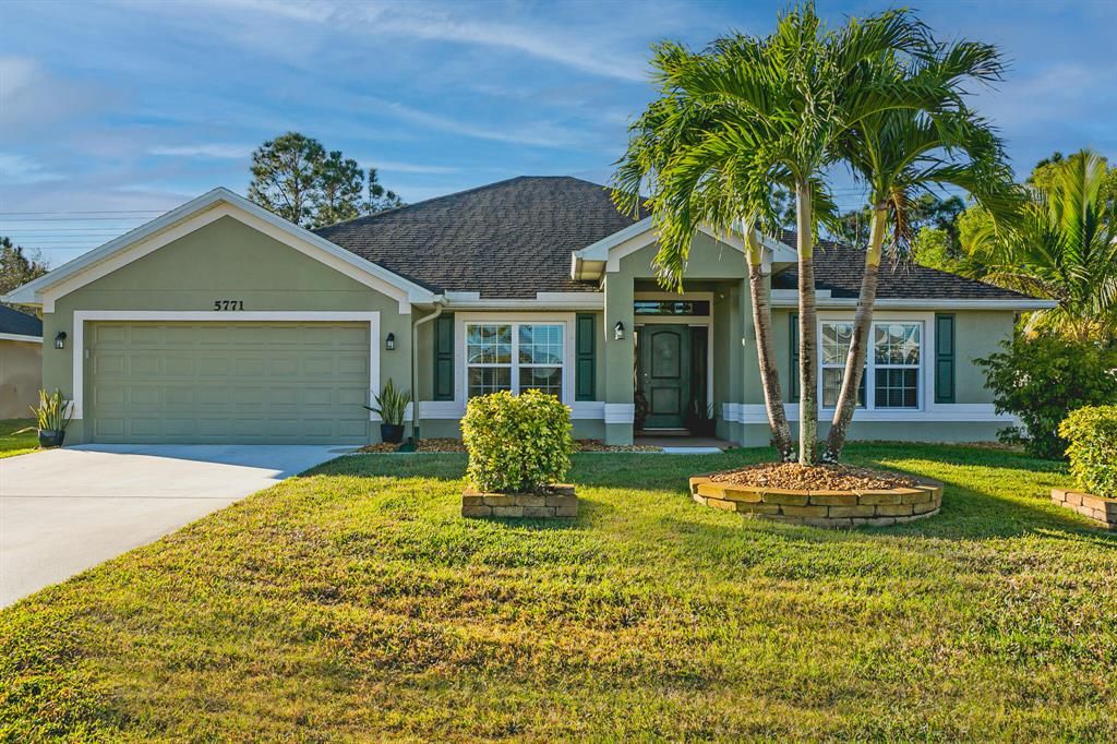 Photo of 5771 NW Lynn Court, Port St Lucie, FL 34986 (MLS # R10859050)