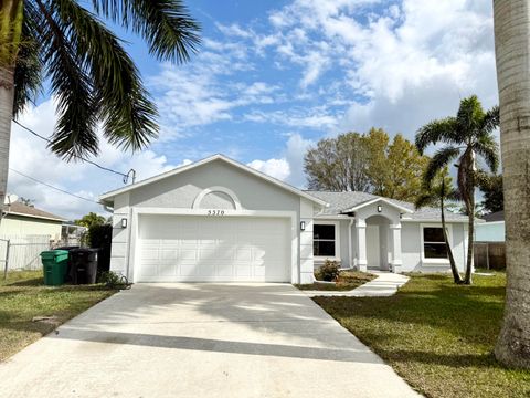 A home in Port St Lucie