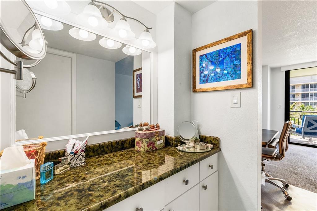 BARCLAY BEACH CLUB PHASE - Residential