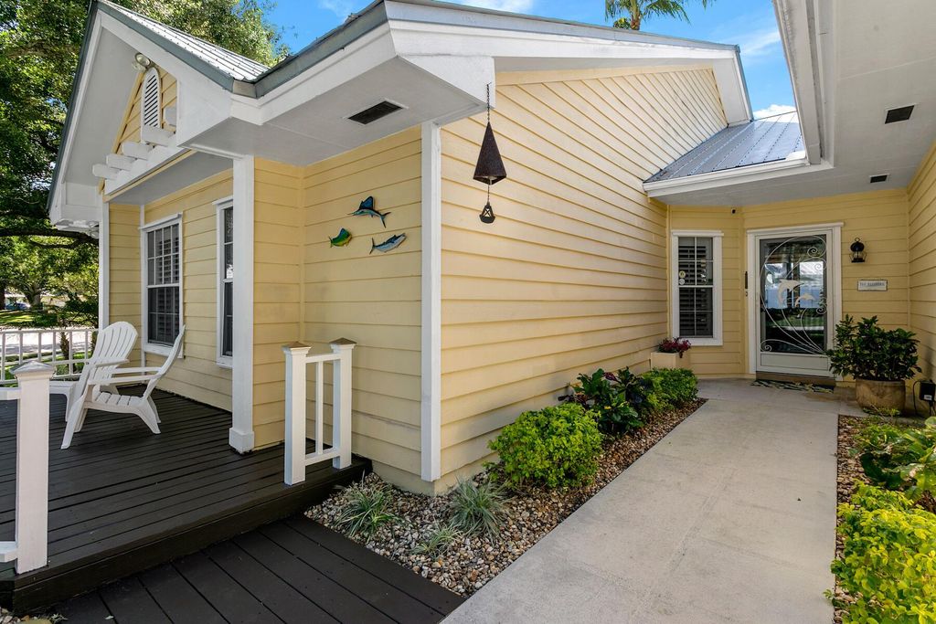 Photo of 108 Colony Way E, Jupiter, FL 33458 (MLS # R10977343)