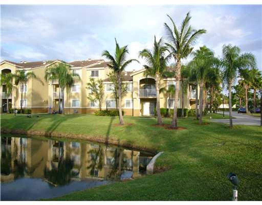 Photo of 2600 S University Drive #227, Davie, FL 33328 (MLS # F10555785)