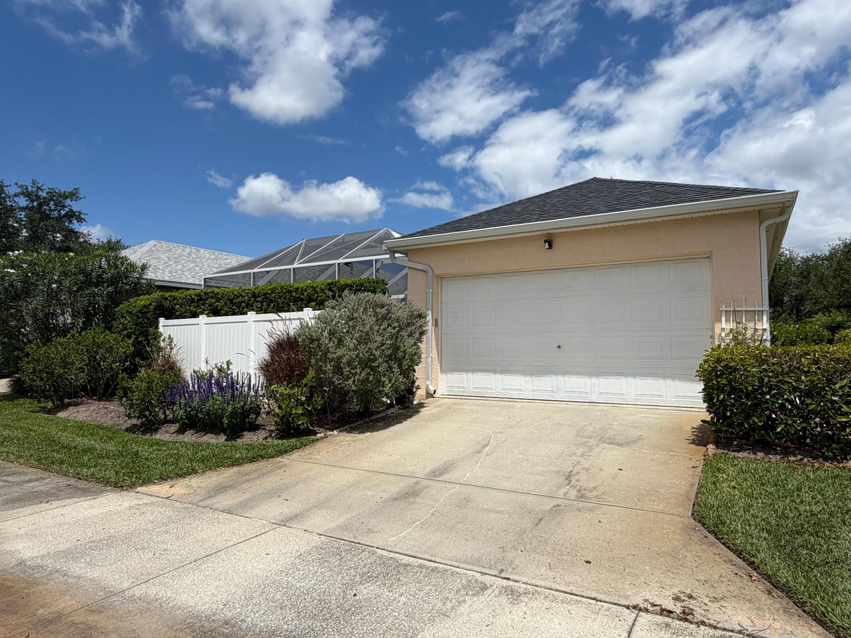 POINTE WEST CENTRAL VILLAGE PHASE I PD - Residential