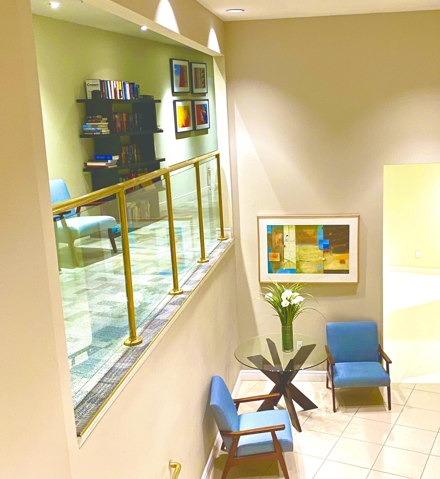 610 CLEMATIS CONDO - Residential