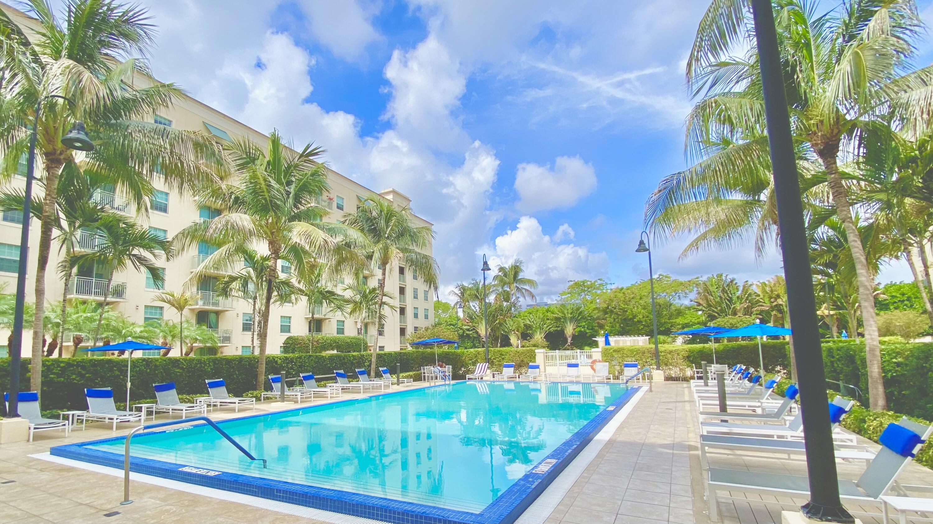 610 CLEMATIS CONDO - Residential