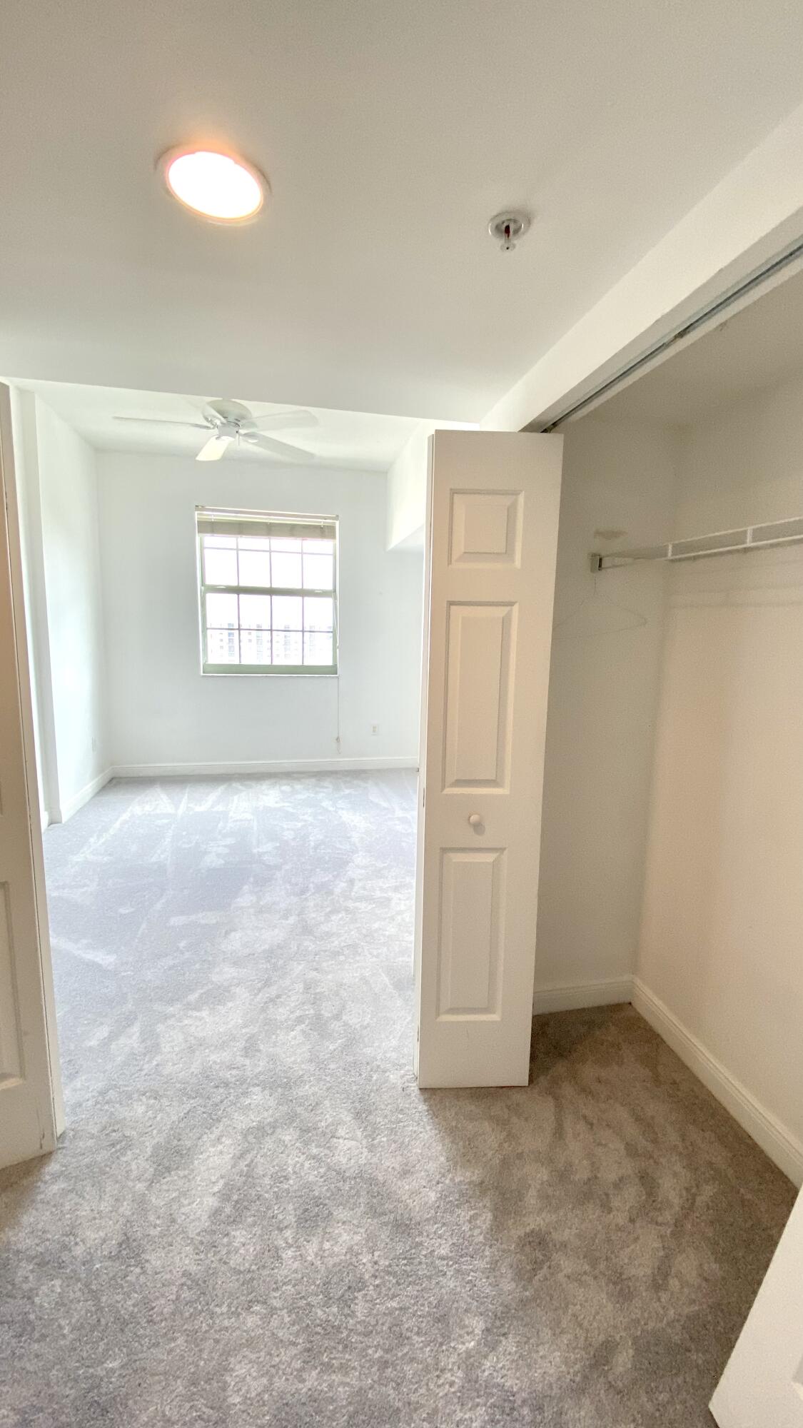 610 CLEMATIS CONDO - Residential