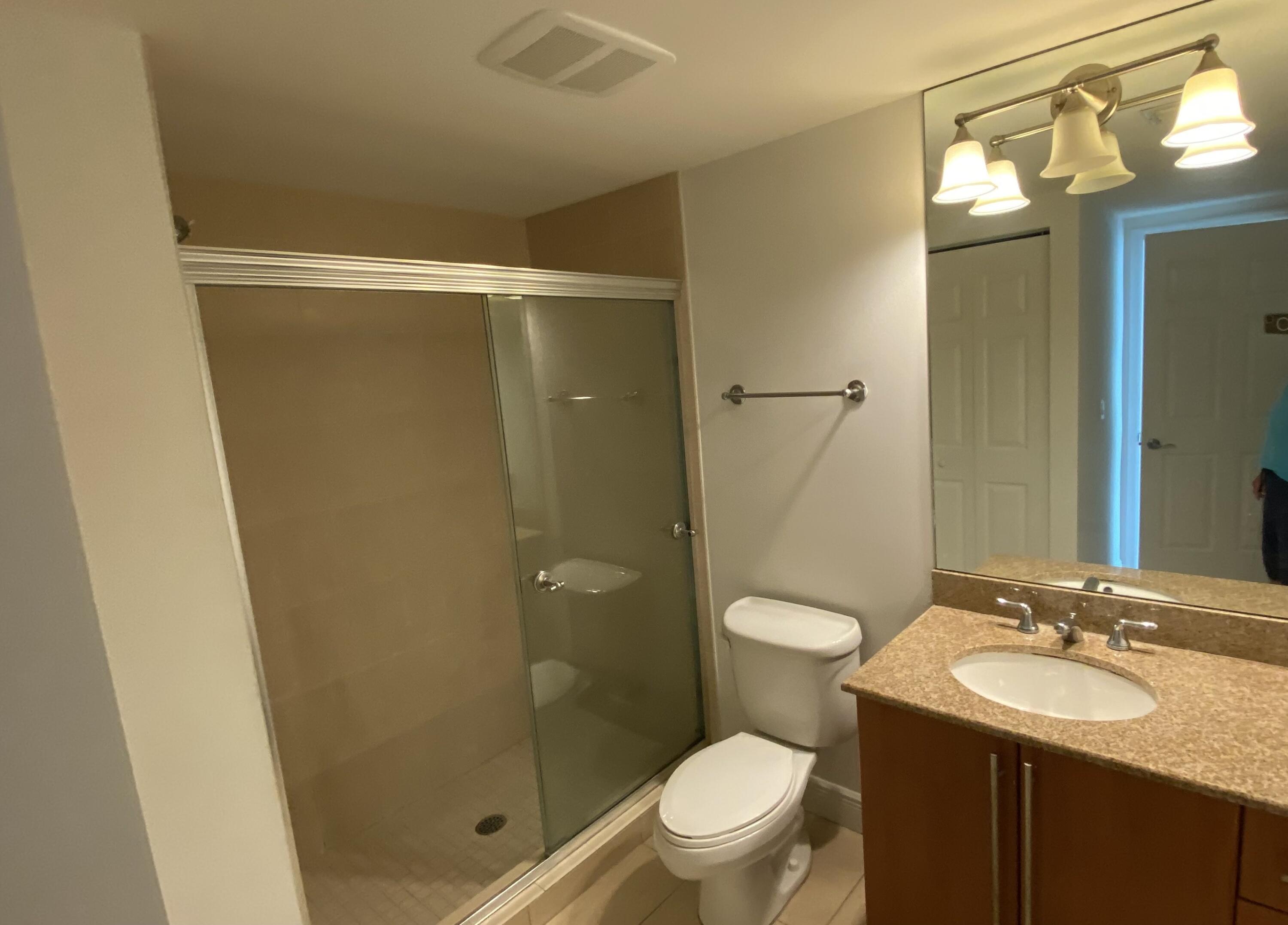 610 CLEMATIS CONDO - Residential