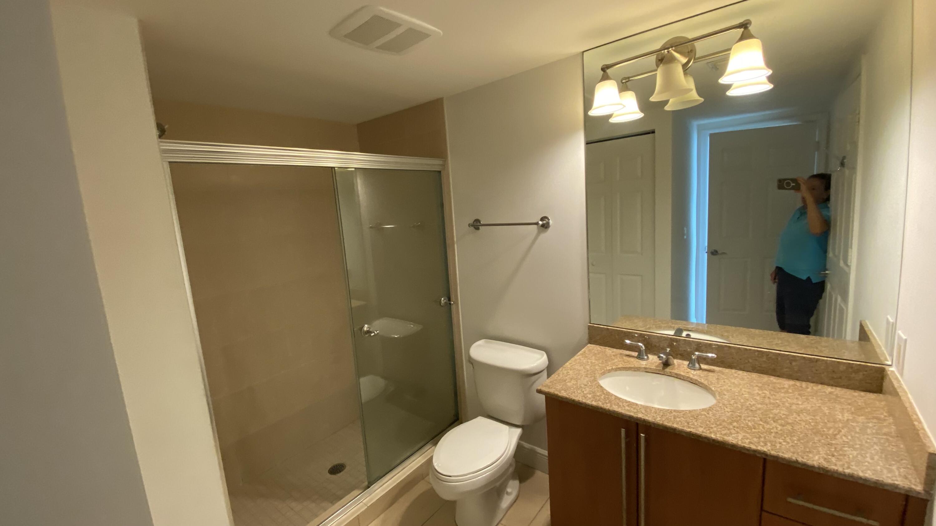 610 CLEMATIS CONDO - Residential