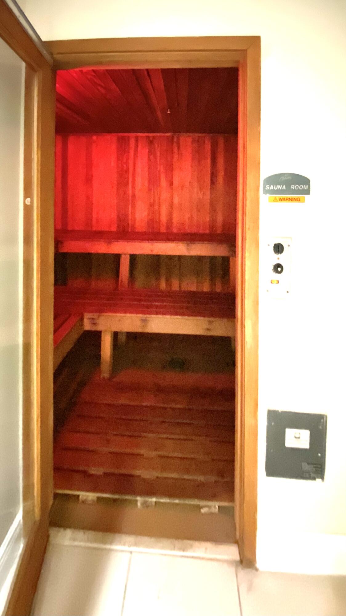 610 CLEMATIS CONDO - Residential