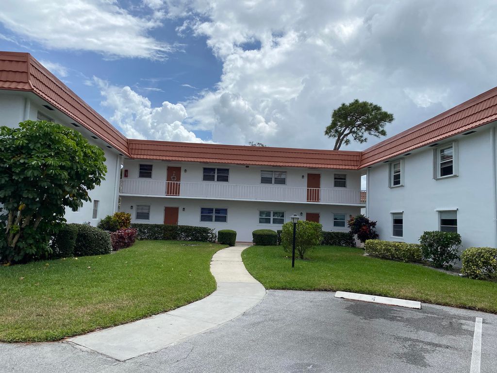 Photo of 2600 SE Ocean Boulevard #Jj-4, Stuart, FL 34996 (MLS # R10704242)