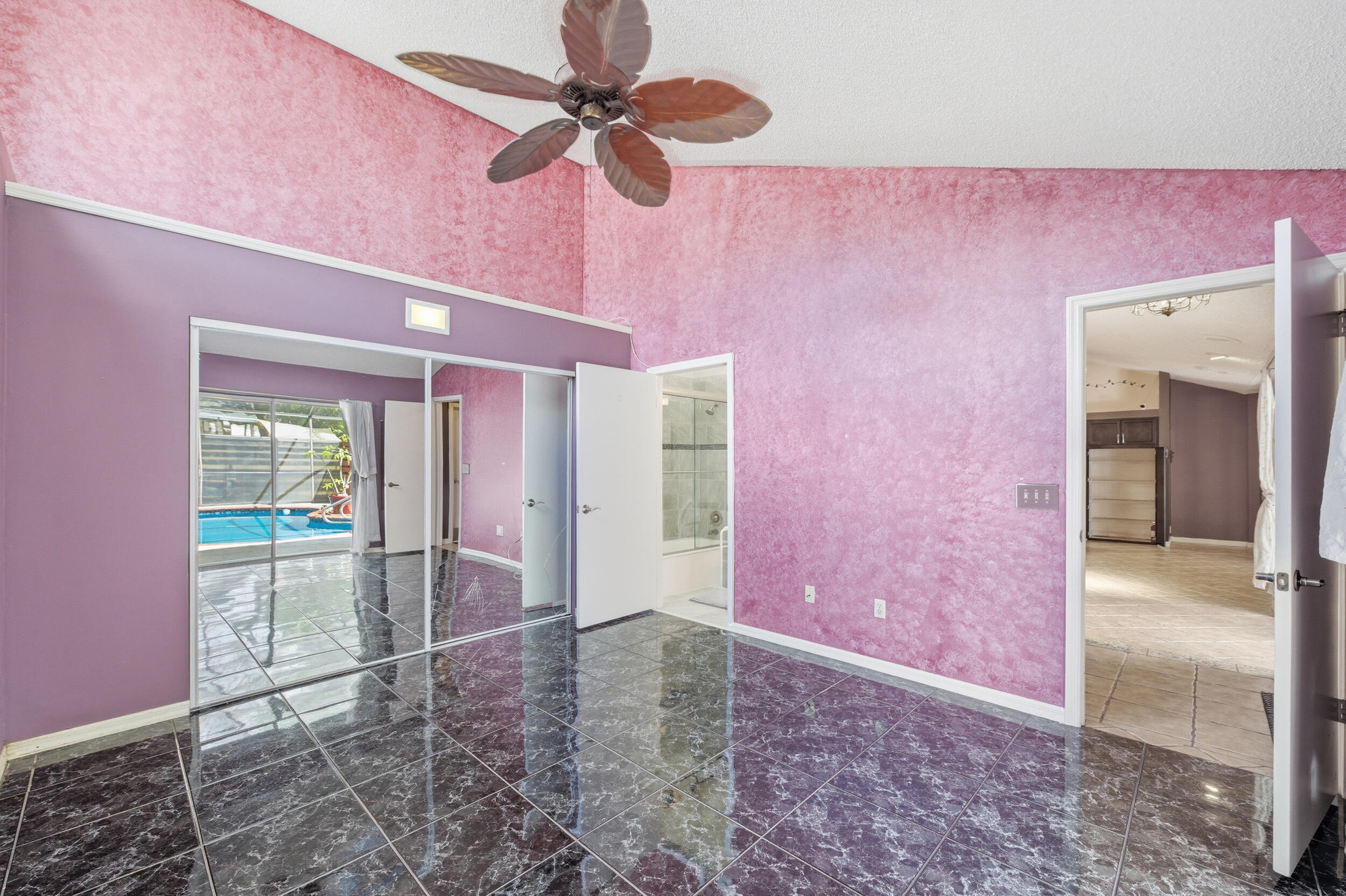 SUGAR POND MANOR OF WELLINGTON - Residential