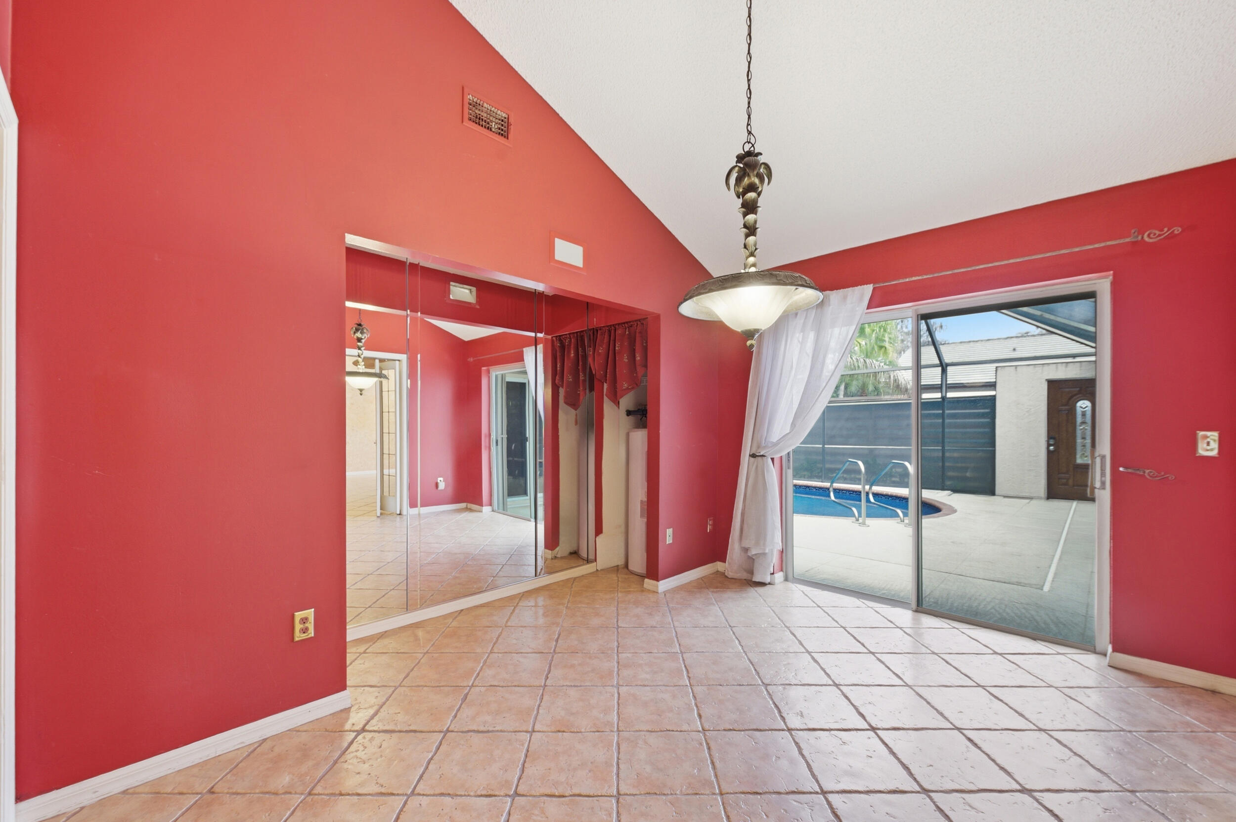 SUGAR POND MANOR OF WELLINGTON - Residential