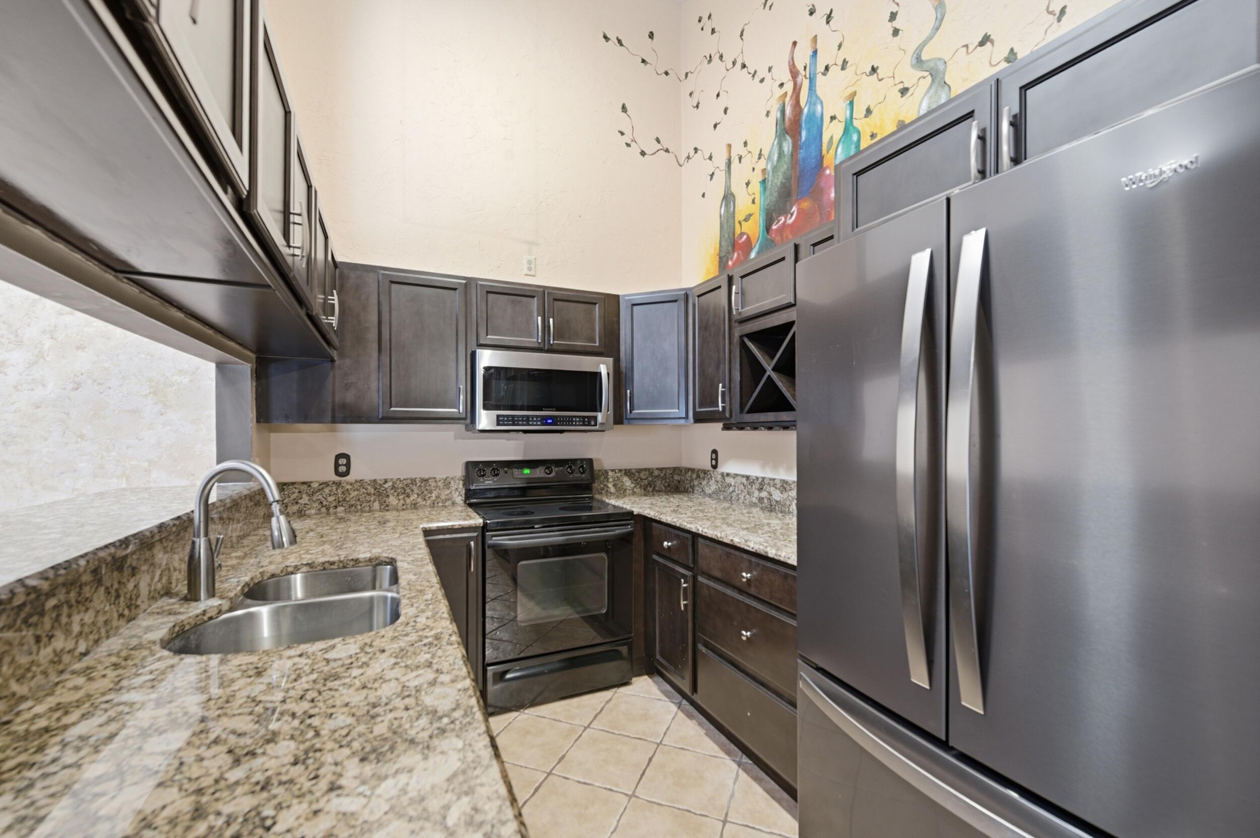 SUGAR POND MANOR OF WELLINGTON - Residential