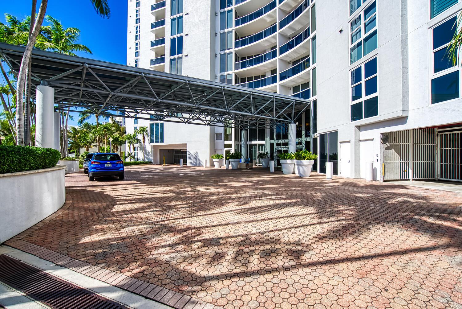 OCEAN THREE - Residential Lease