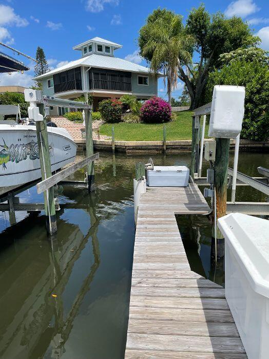 Photo of 4564 SE Robertson Road, Stuart, FL 34997 (MLS # R10999211)