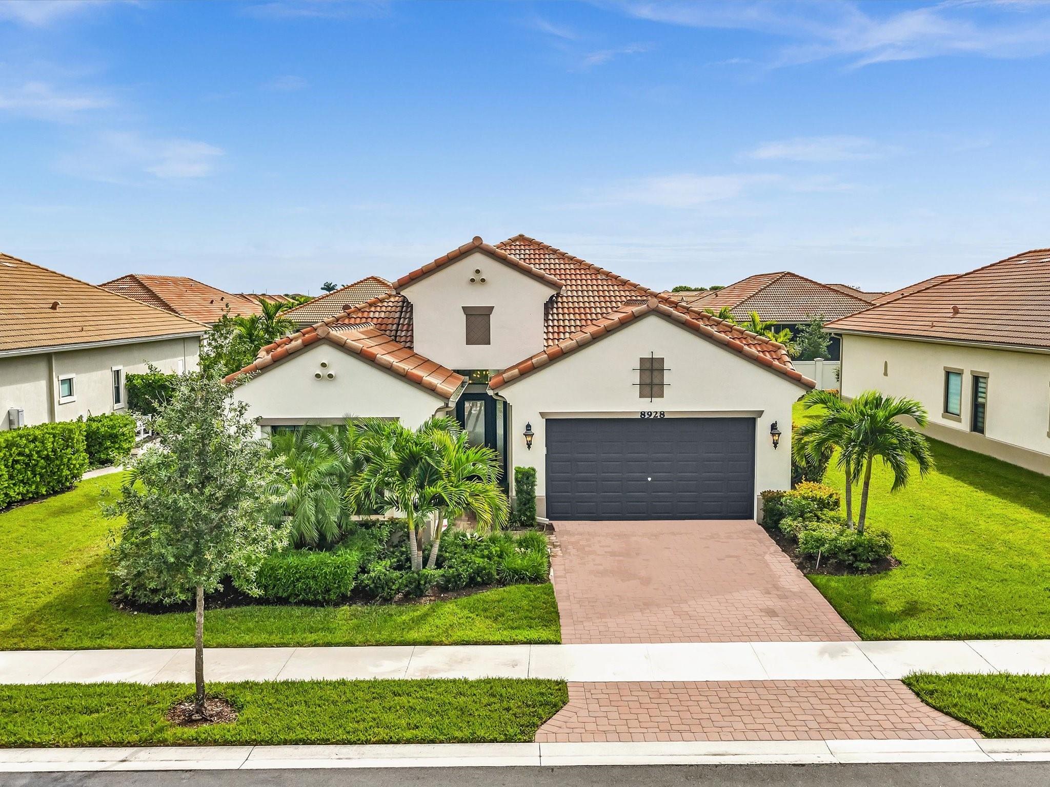 Parkland Royale - Residential