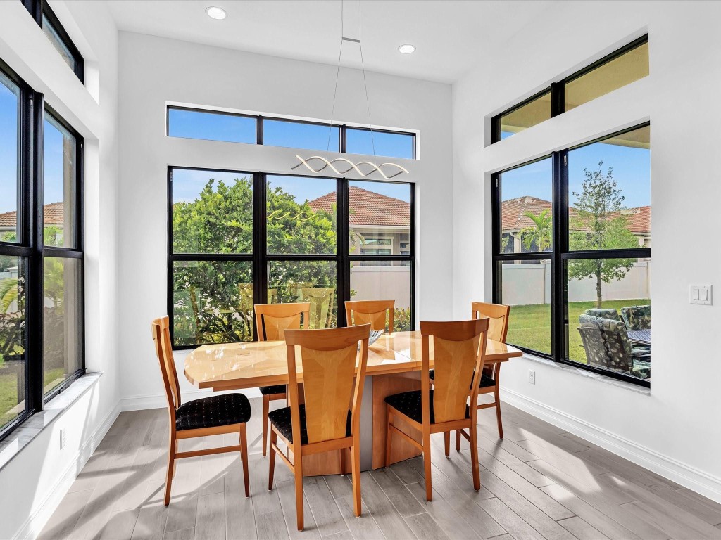 Parkland Royale - Residential