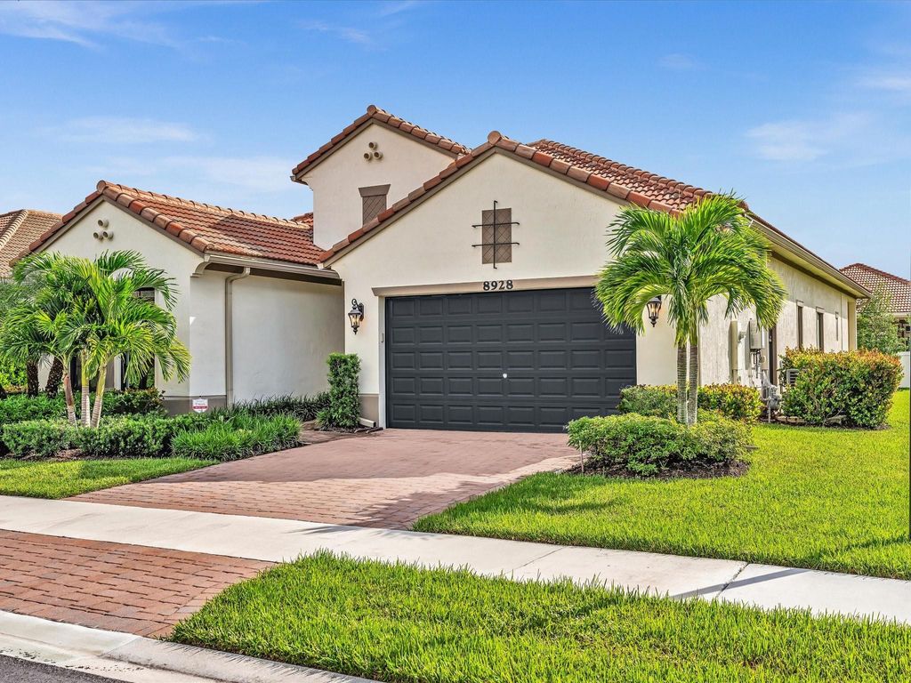 Photo of 8928 Bastille Cir, Parkland, FL 33076 (MLS # F10527169)