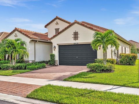 8928 Bastille Cir Parkland FL 33076