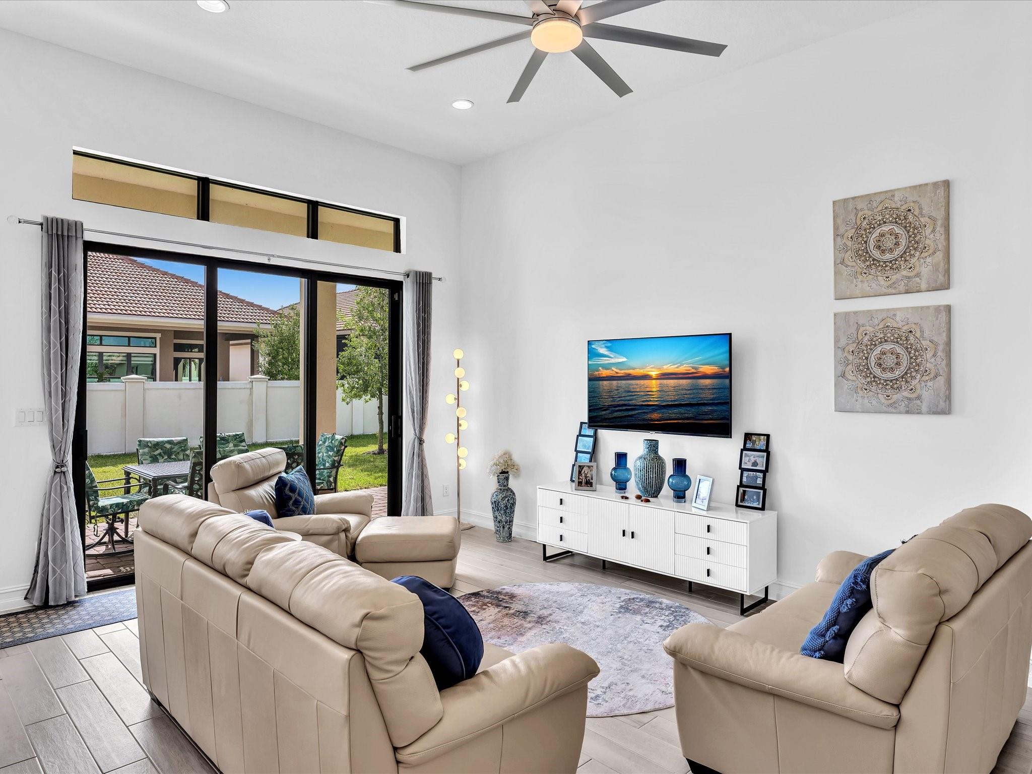 Parkland Royale - Residential
